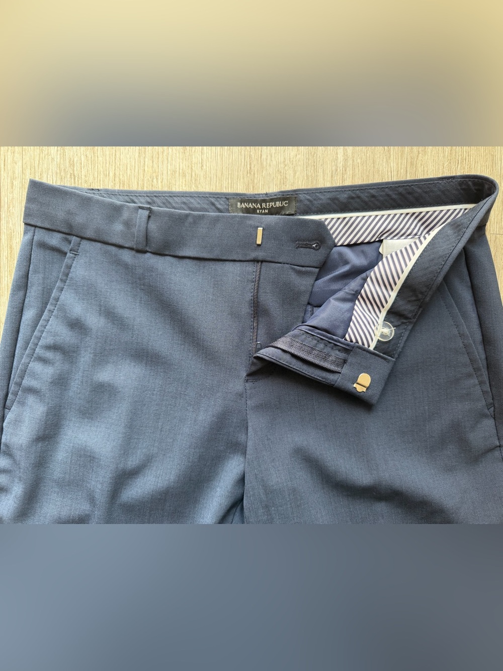Banana Republic Ryan Italian Slim Wool-blend Pant, Navy Blue - Picture 4 of 13